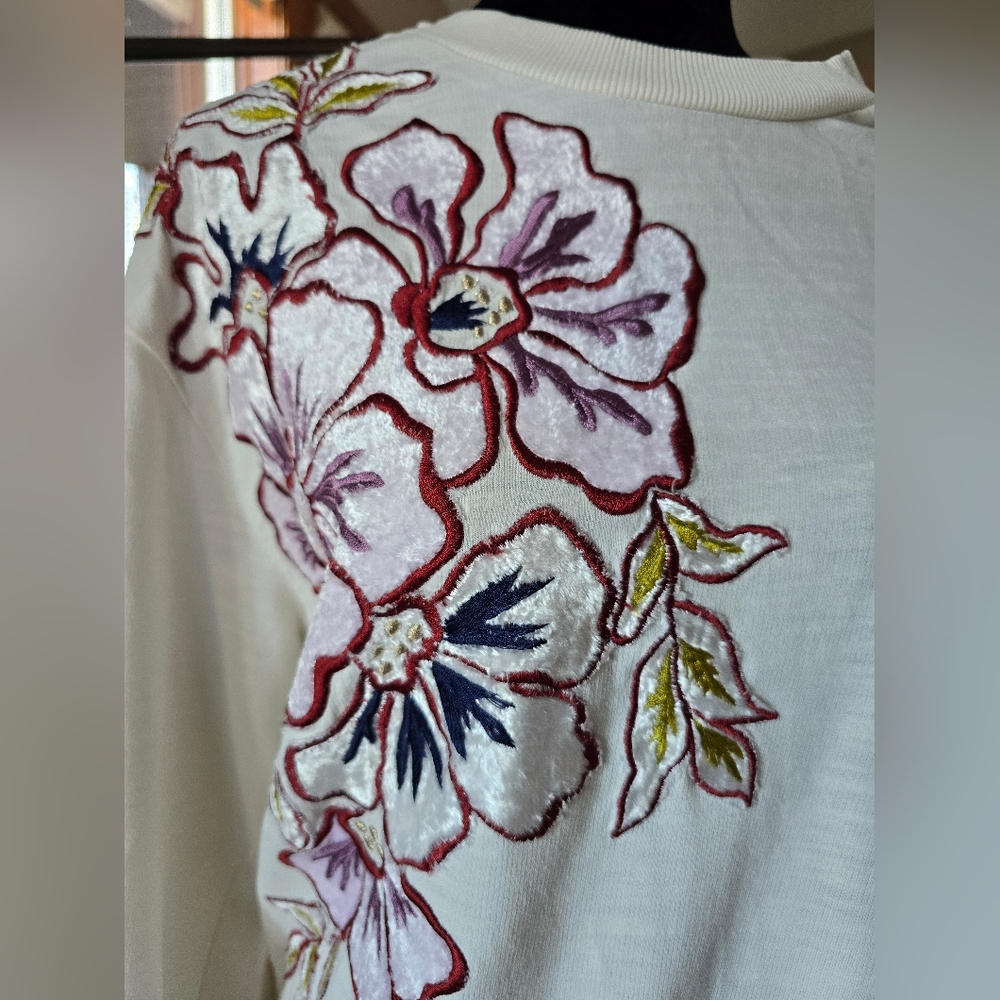 Anthropologie Appliqué Sweatshirt, MED - Picture 6 of 8